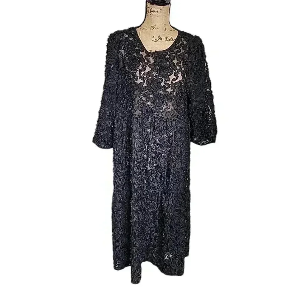 ZARA Contrasting Voluminous  Dress Size: Xl - Picture 6 of 12